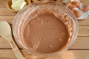 Шоколадный торт с орехами 